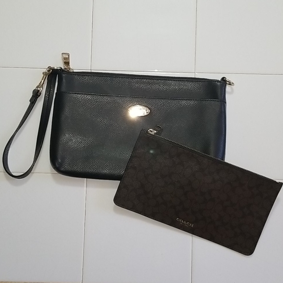 Coach Wristlet clutch with extra pouch - Picture 1 of 7